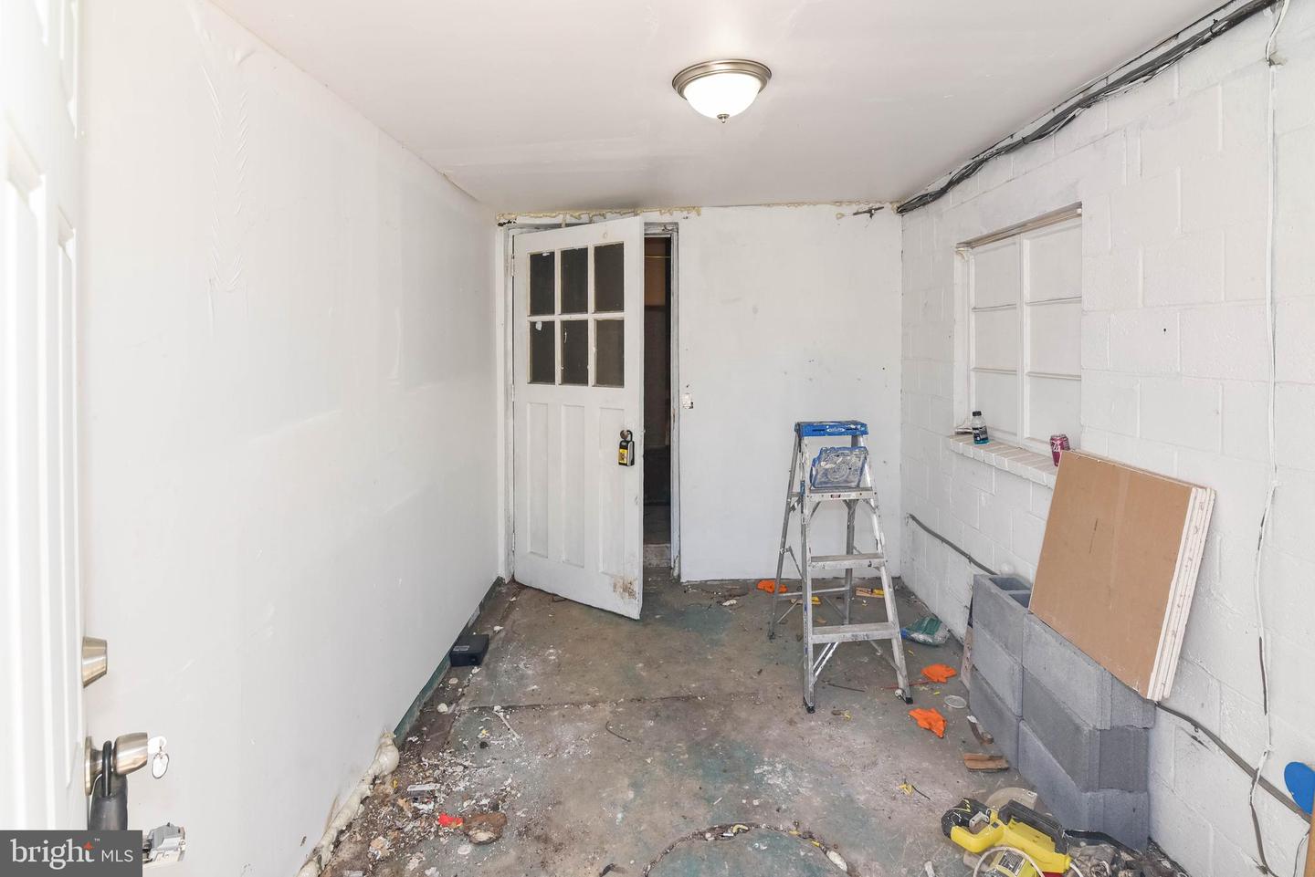 128 S Philadelphia Blvd Property Photo 56