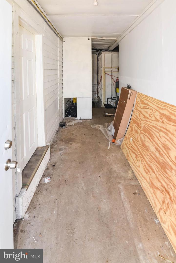 128 S Philadelphia Blvd Property Photo 67