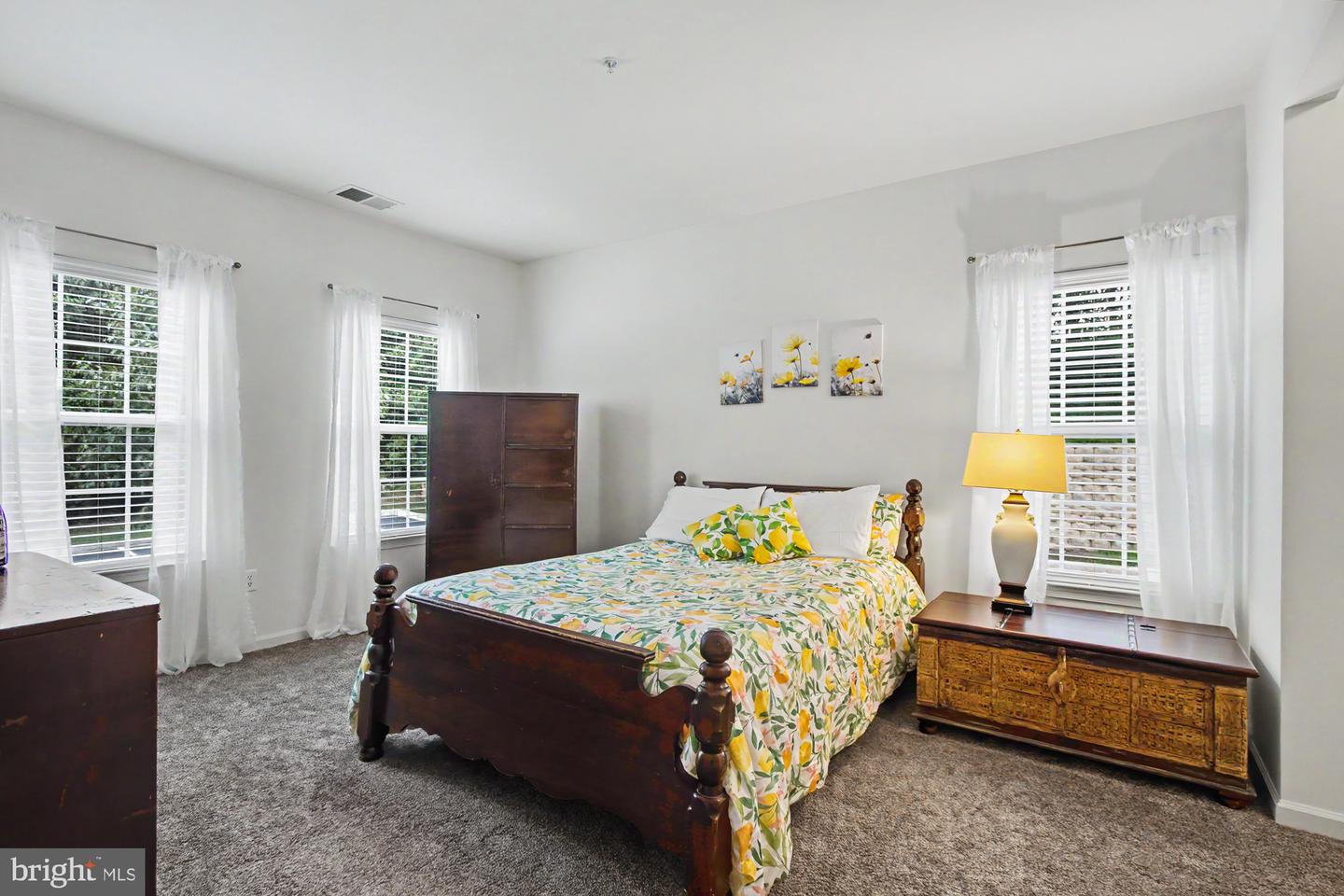 259 Beckenham Cir #201 Property Photo 12