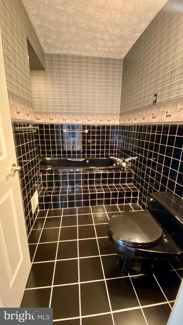 124 Ravenswood Property Photo 18