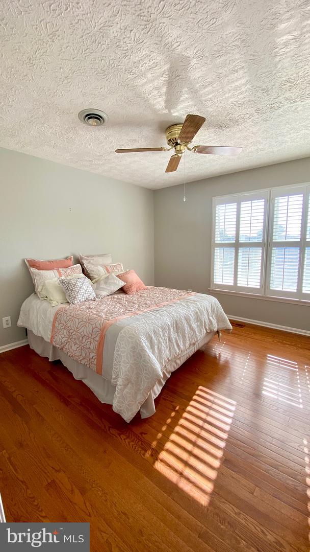 124 Ravenswood Property Photo 21