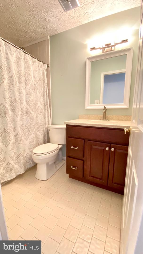 124 Ravenswood Property Photo 23
