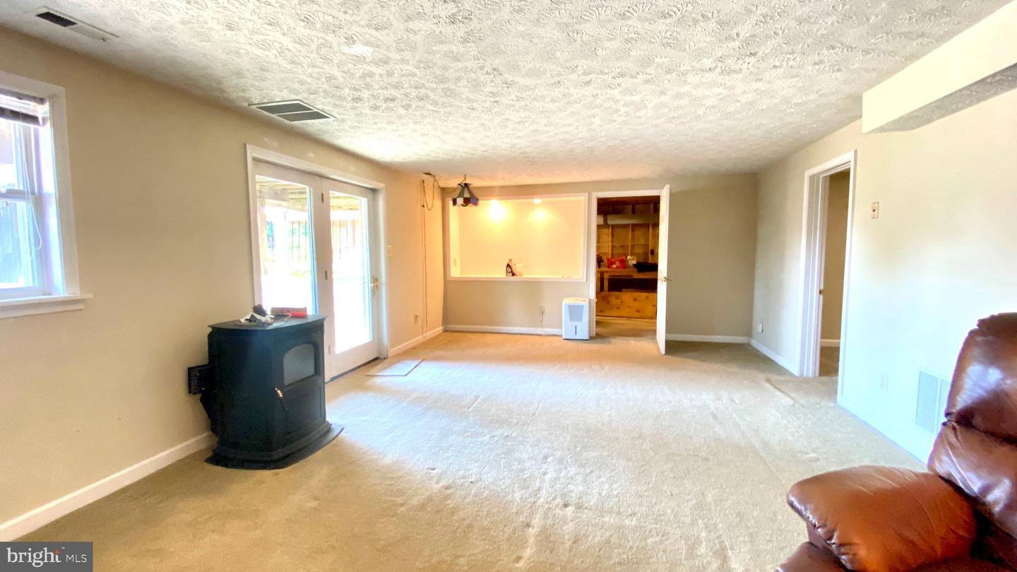 124 Ravenswood Property Photo 27