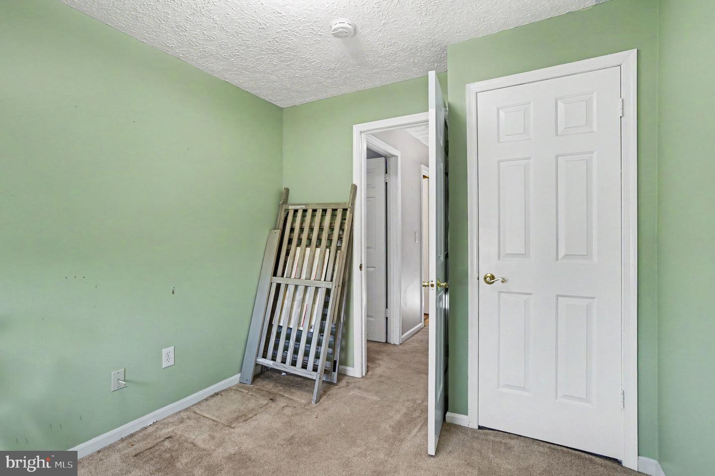 940 Chesney Ln Property Photo 17