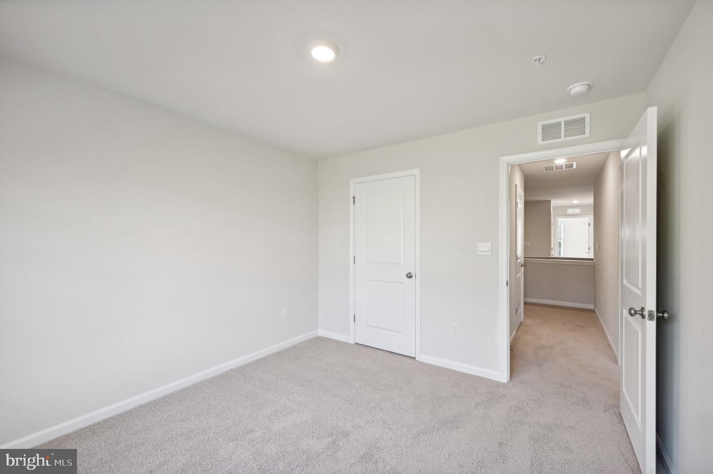 704 Managrass Dr Property Photo 37