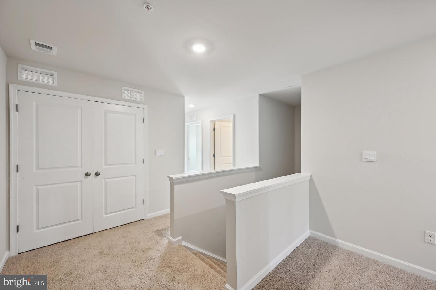 1719 Carver Cir Property Photo 24