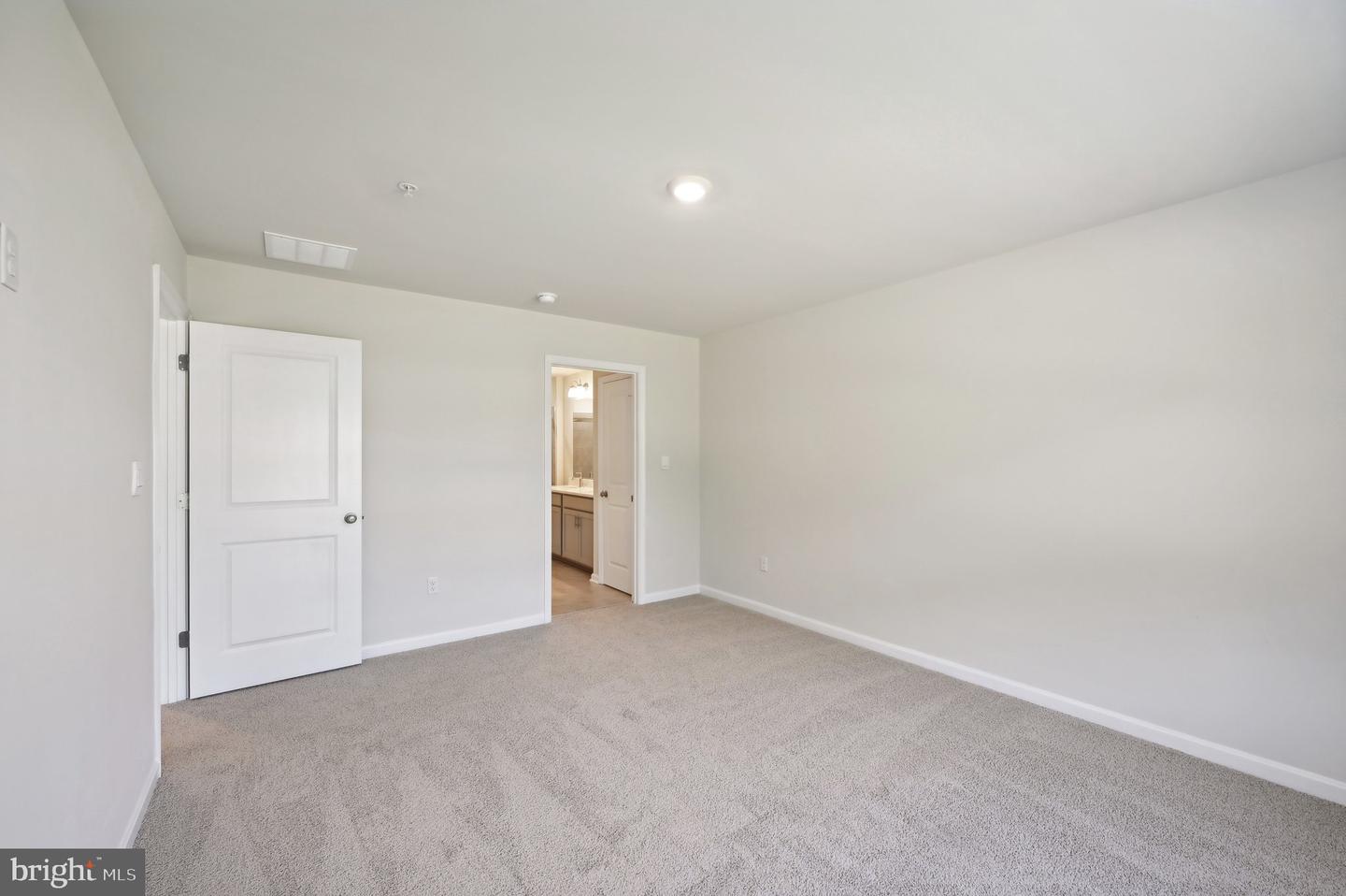 1719 Carver Cir Property Photo 40