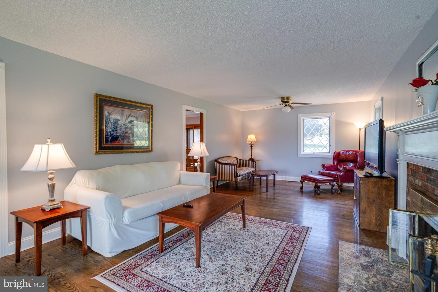 2300 Kings Arms Dr Property Photo 22