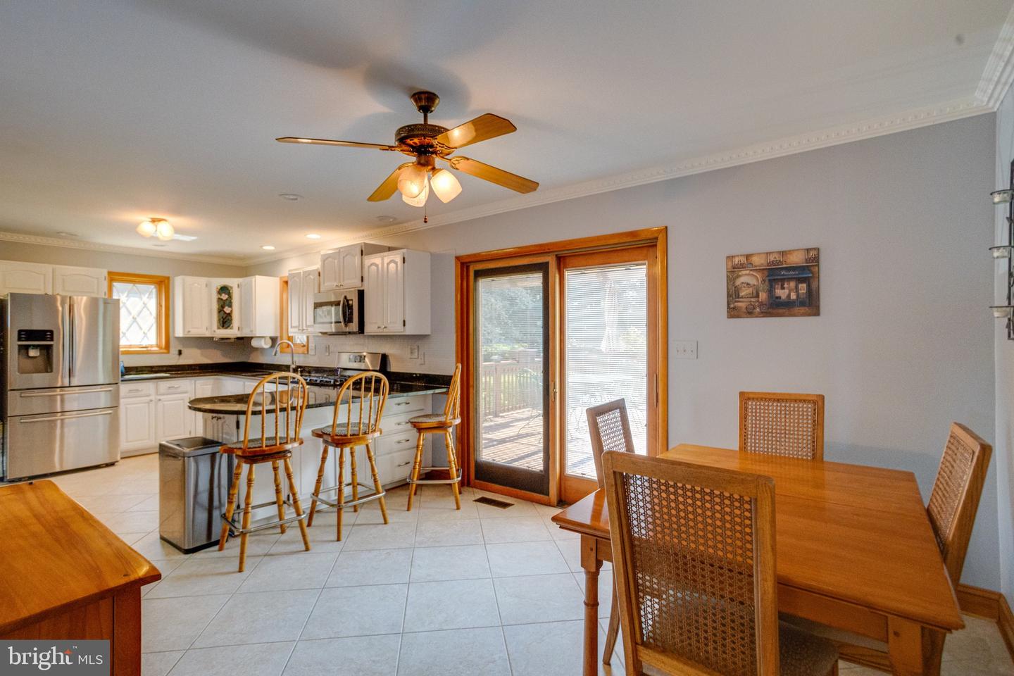 2300 Kings Arms Dr Property Photo 31