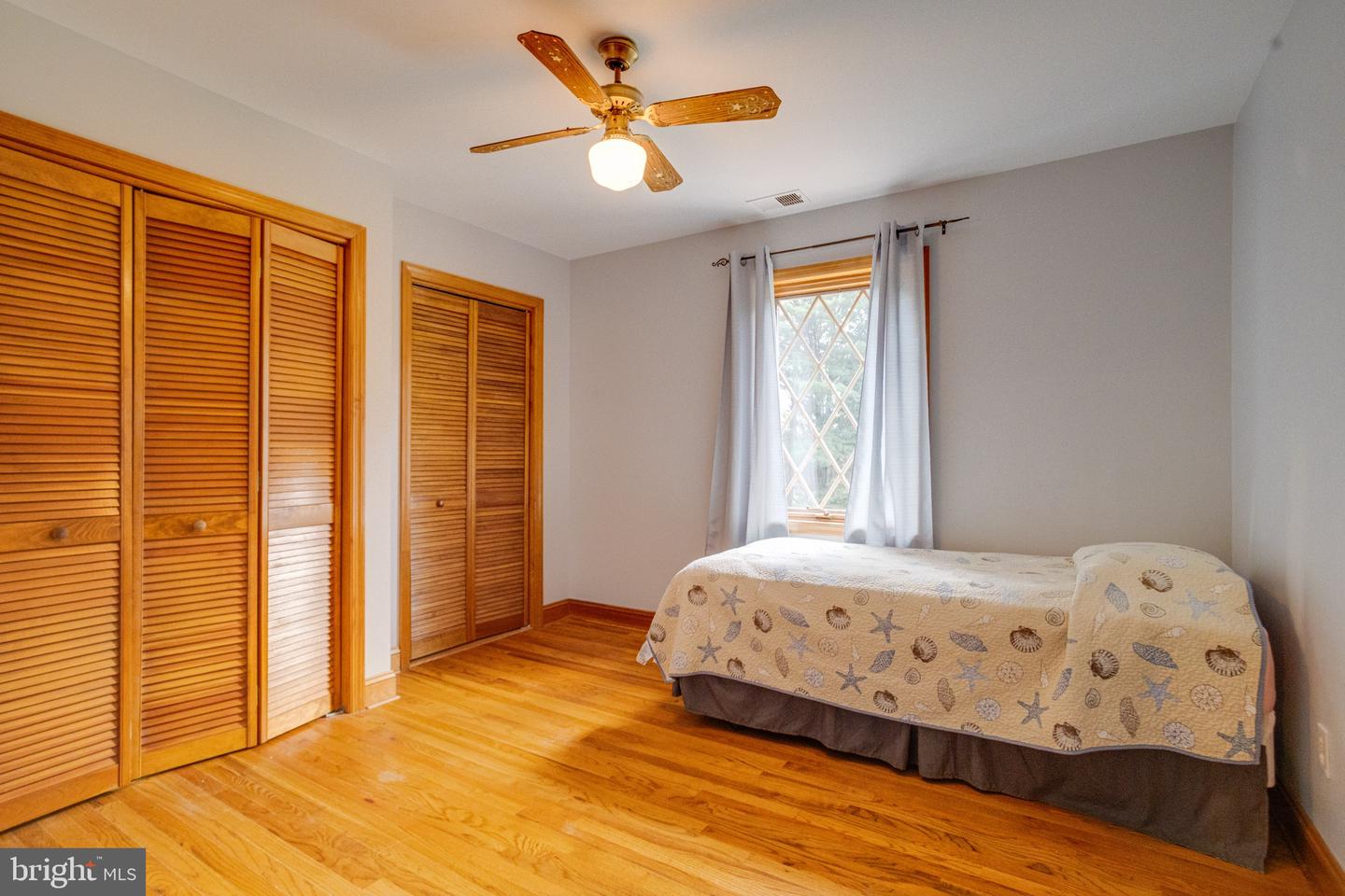 2300 Kings Arms Dr Property Photo 54