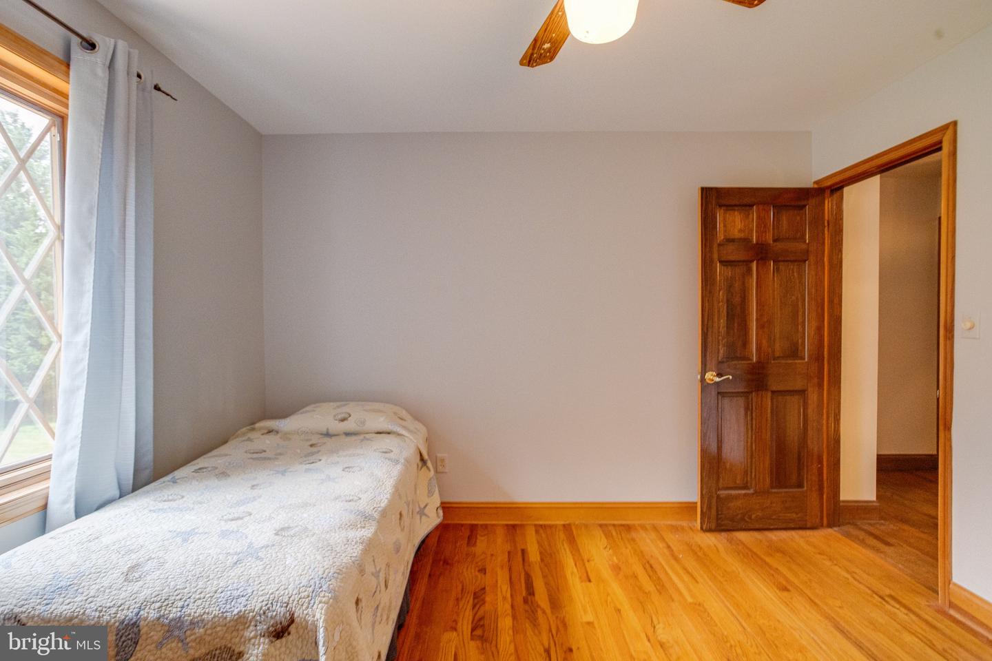 2300 Kings Arms Dr Property Photo 59
