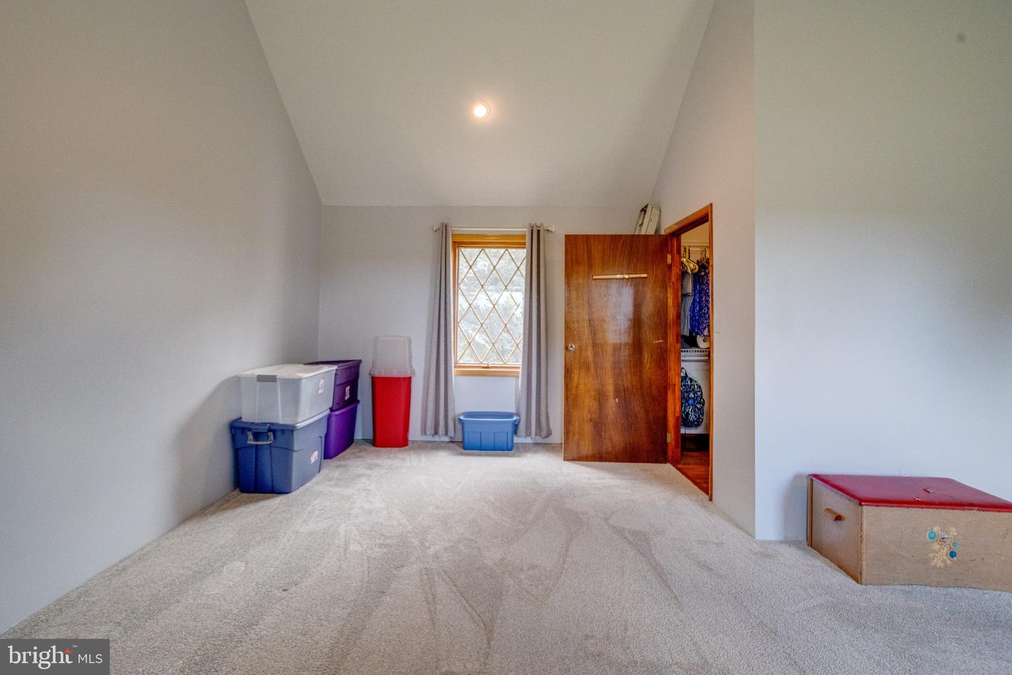 2300 Kings Arms Dr Property Photo 70