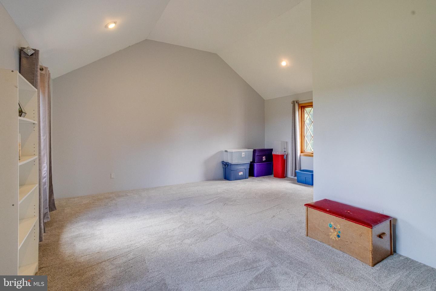 2300 Kings Arms Dr Property Photo 71