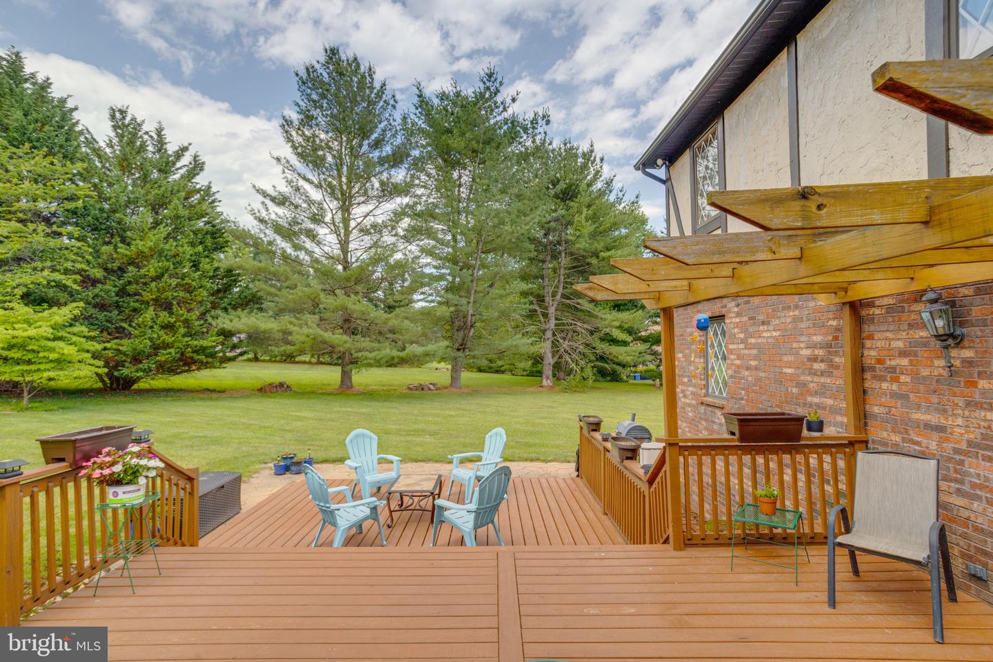2300 Kings Arms Dr Property Photo 100