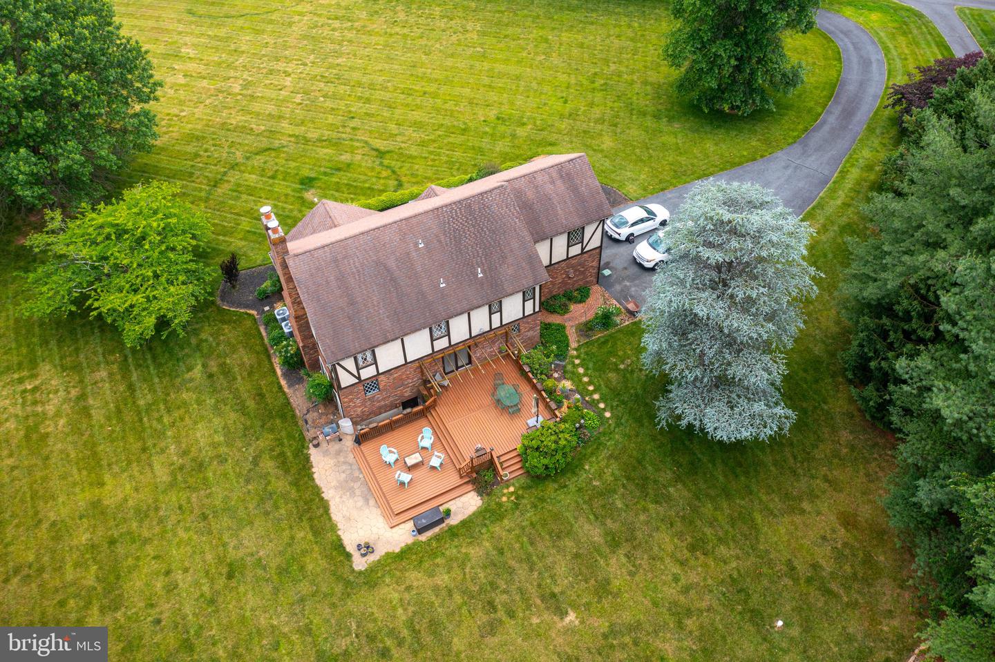 2300 Kings Arms Dr Property Photo 125