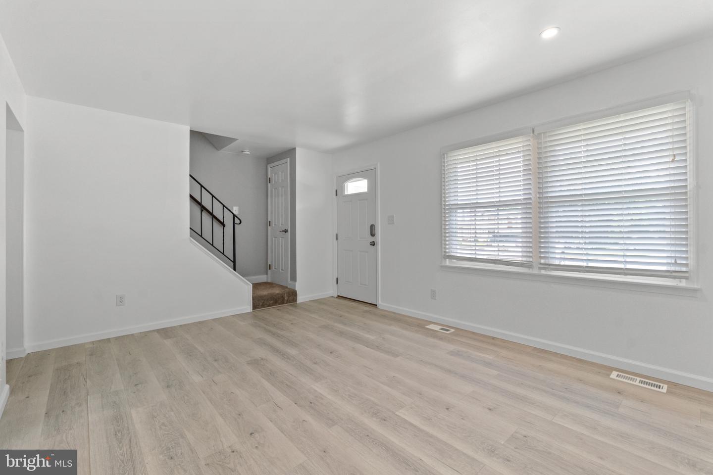 322 Harlan Sq #a-2 Property Photo 4