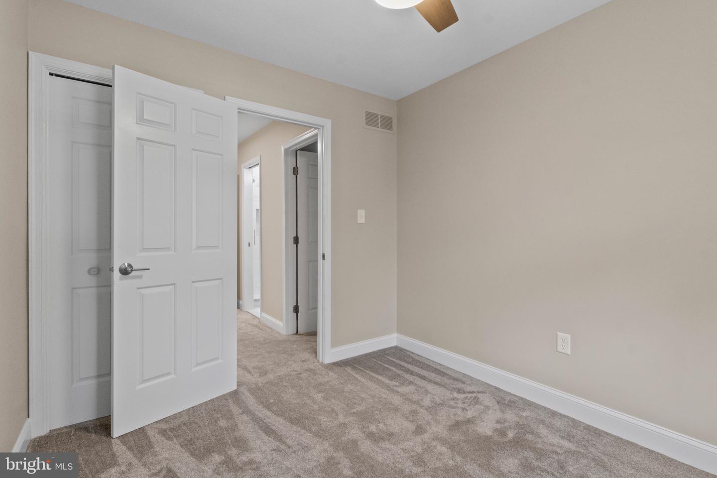 322 Harlan Sq #a-2 Property Photo 21