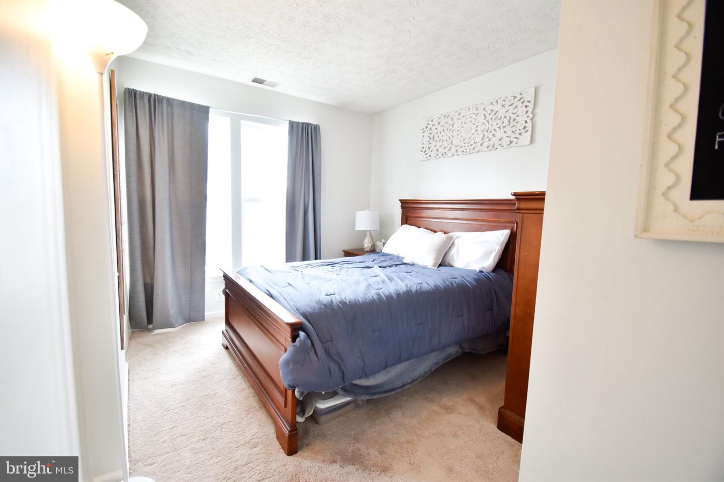 1032 Jeanett Way Property Photo 15