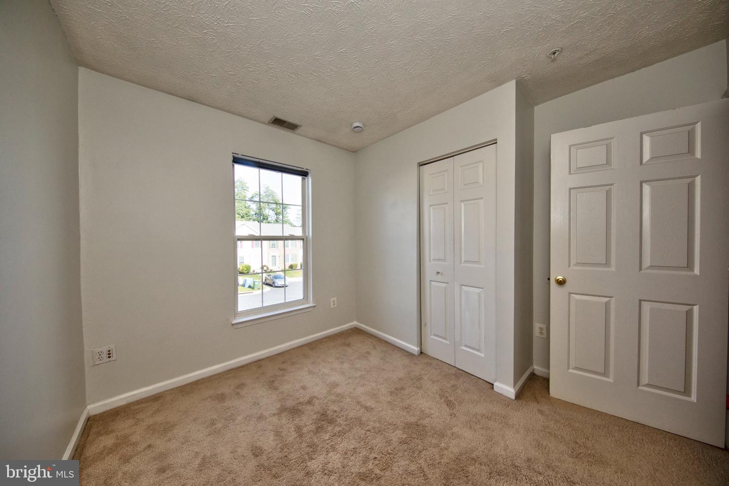 1032 Jeanett Way Property Photo 18