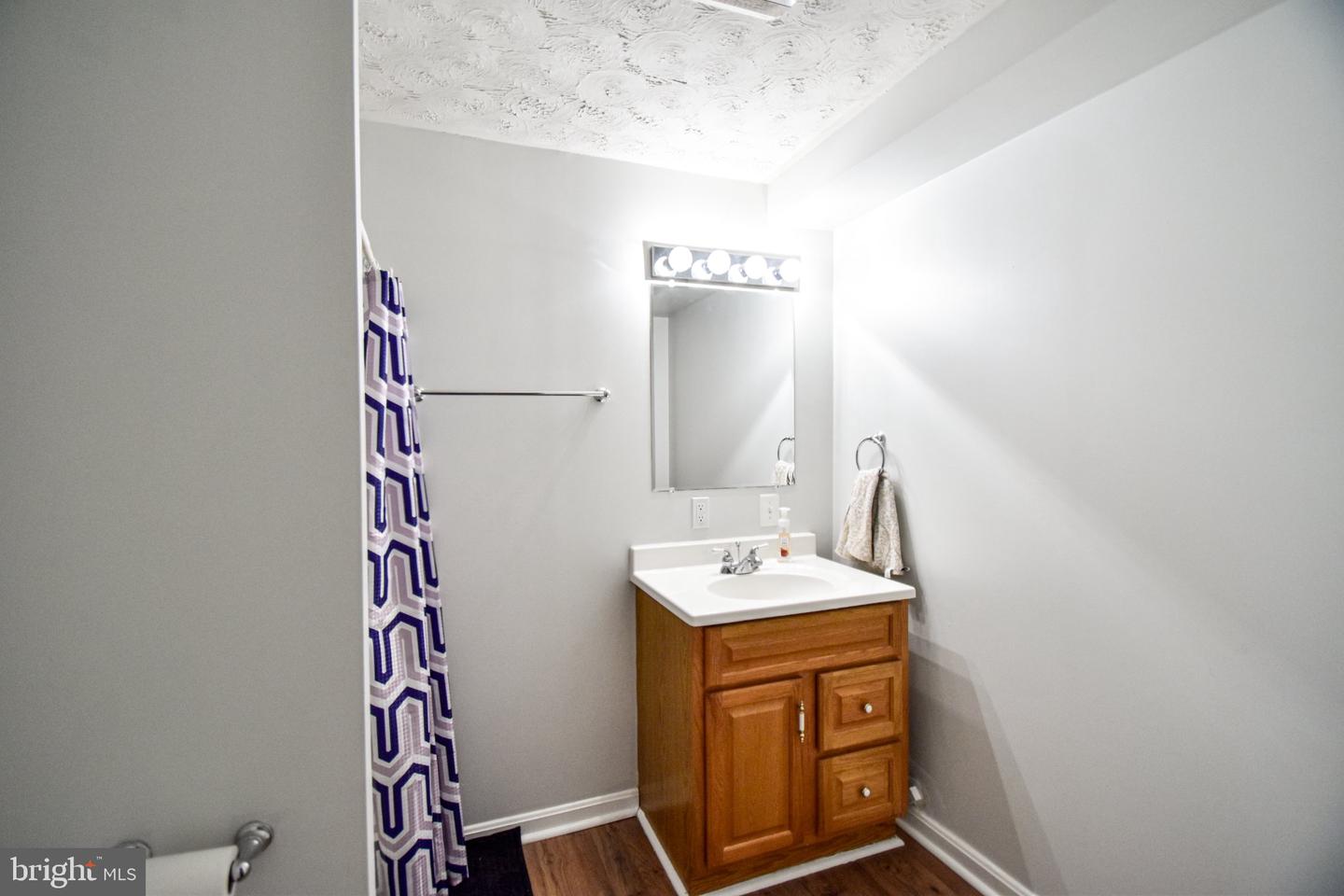 1032 Jeanett Way Property Photo 19