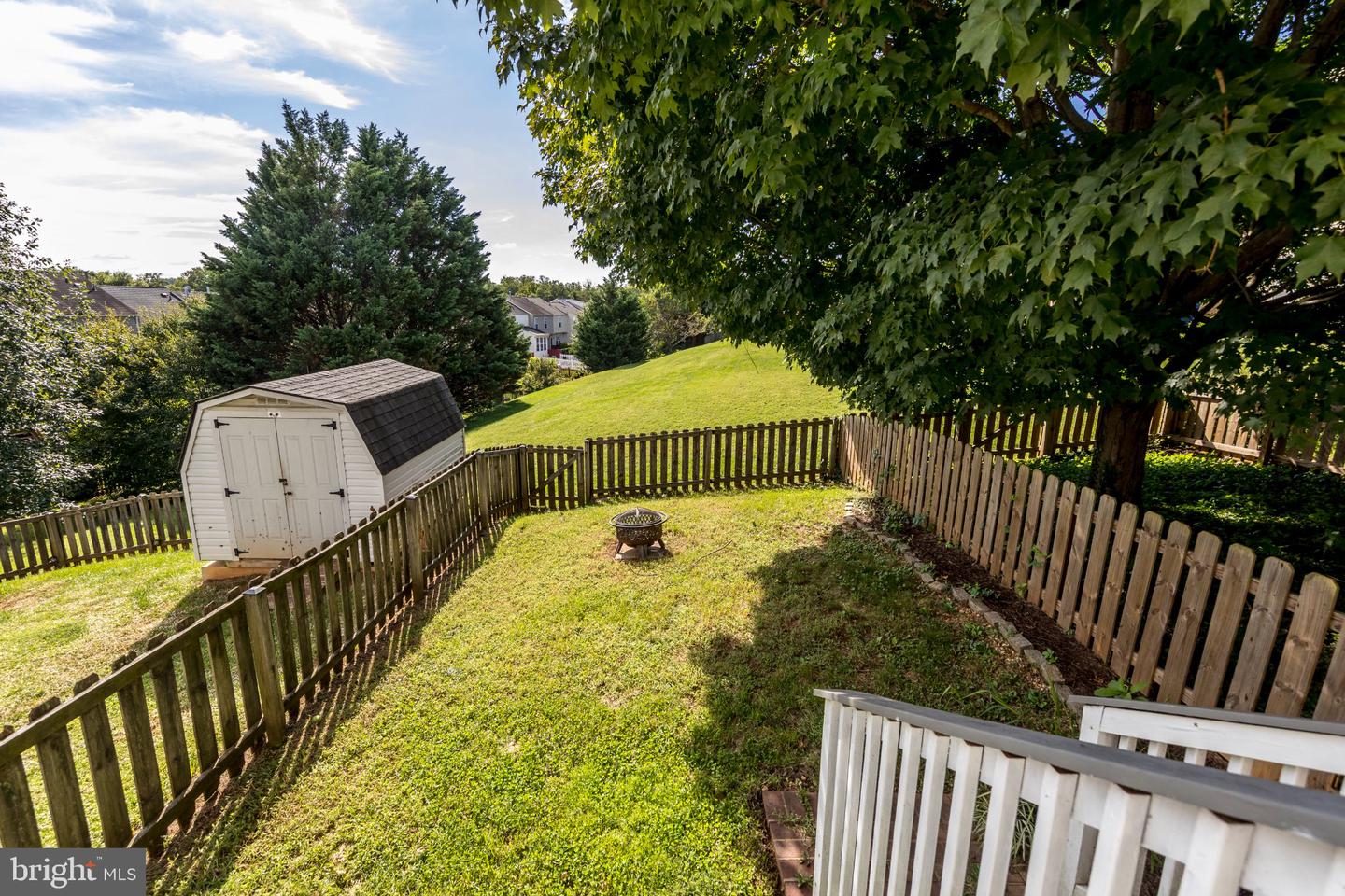 1032 Jeanett Way Property Photo 28