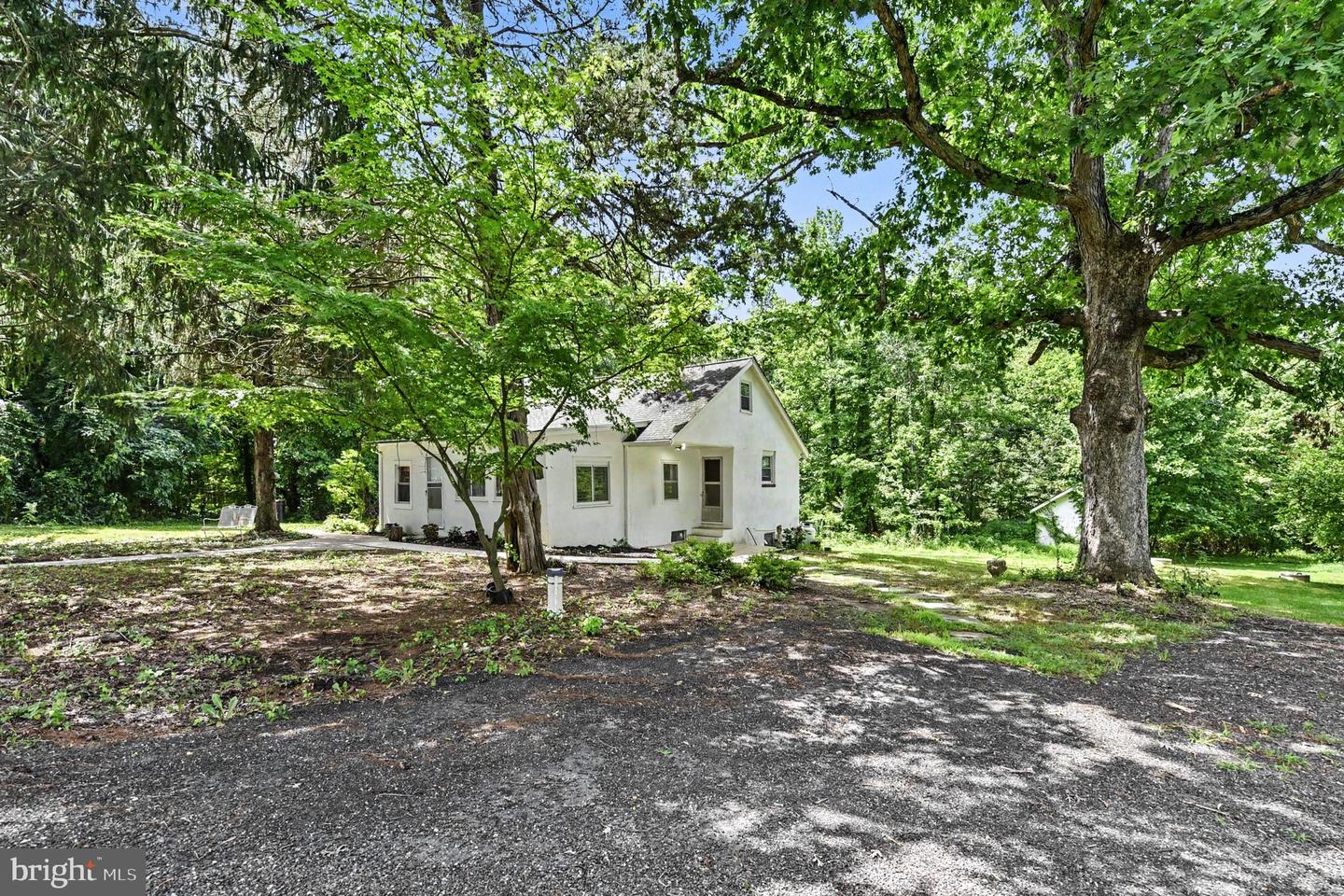 2324 Orsburn Ln Property Photo 4