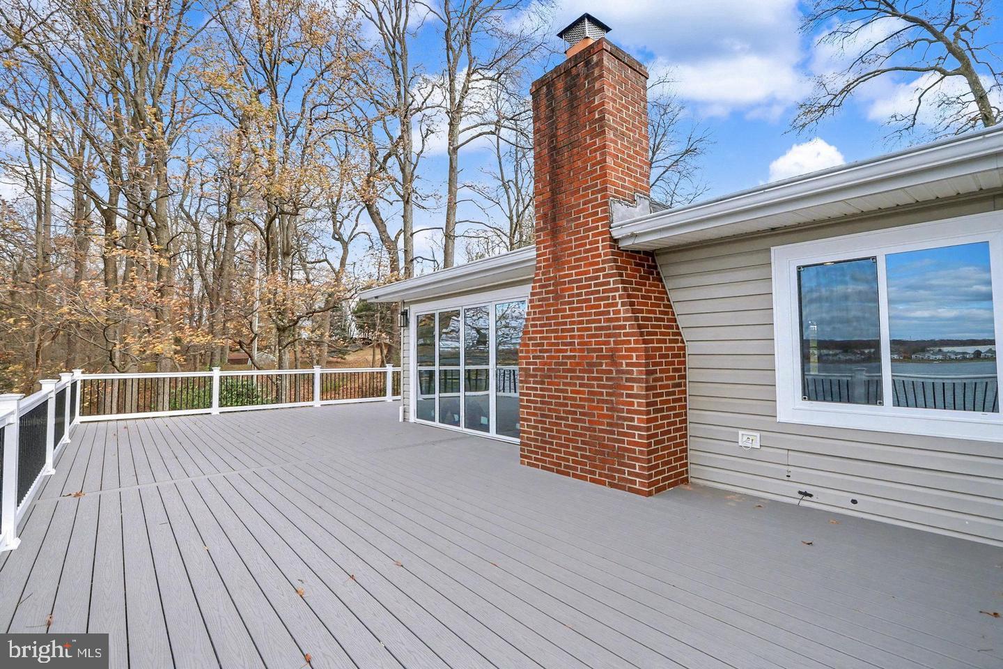 4 Poplar Grove Ave Property Photo 12