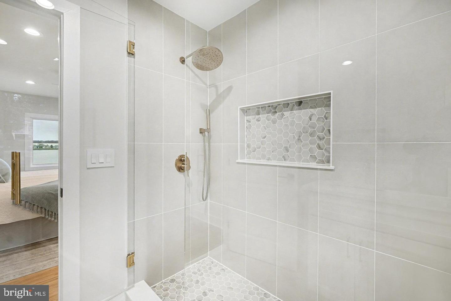 4 Poplar Grove Ave Property Photo 25