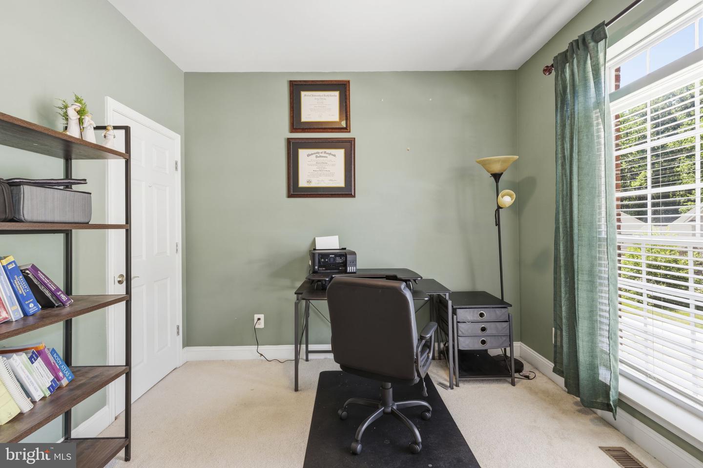725 Perthshire Pl #66 Property Photo 13