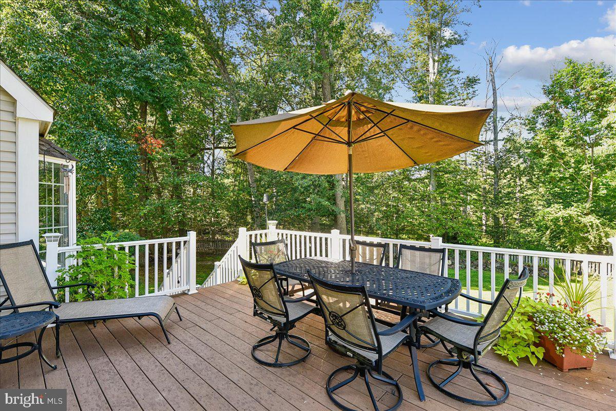 903 Bergen Ln Property Photo 31