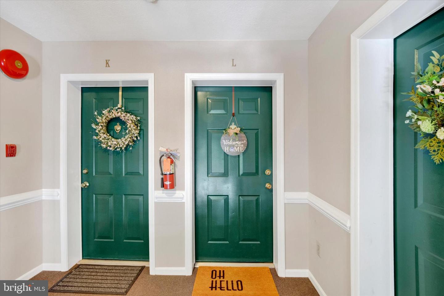 1004 Jessicas Ct Property Photo 4