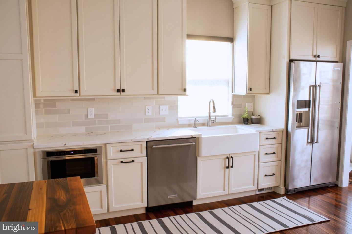 4407 Antrim Ct Property Photo 4