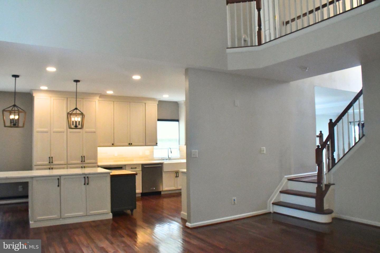 4407 Antrim Ct Property Photo 28