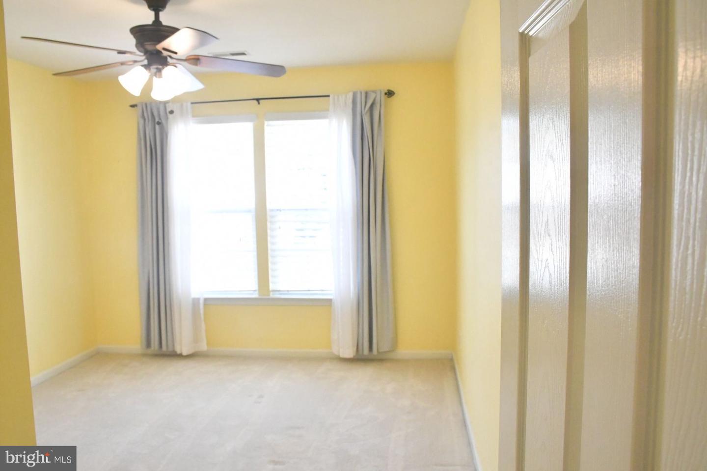 4407 Antrim Ct Property Photo 38