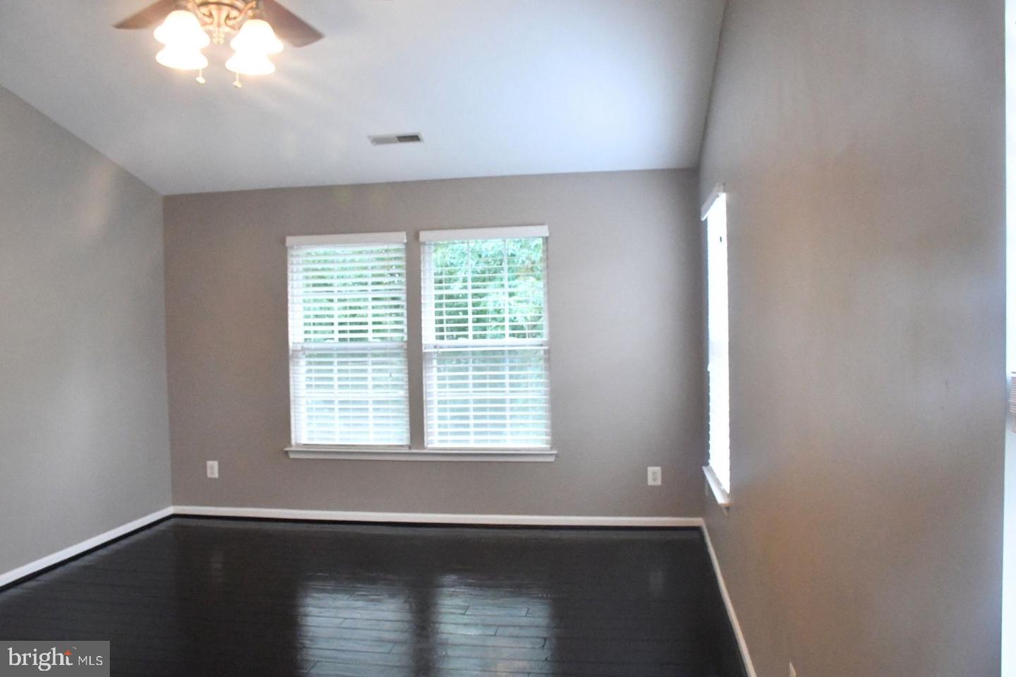 4407 Antrim Ct Property Photo 42