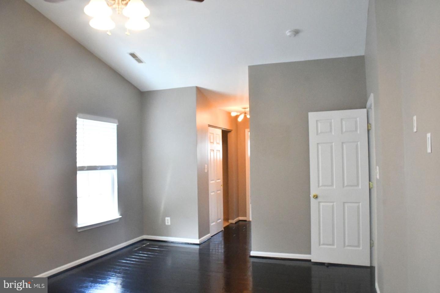 4407 Antrim Ct Property Photo 43