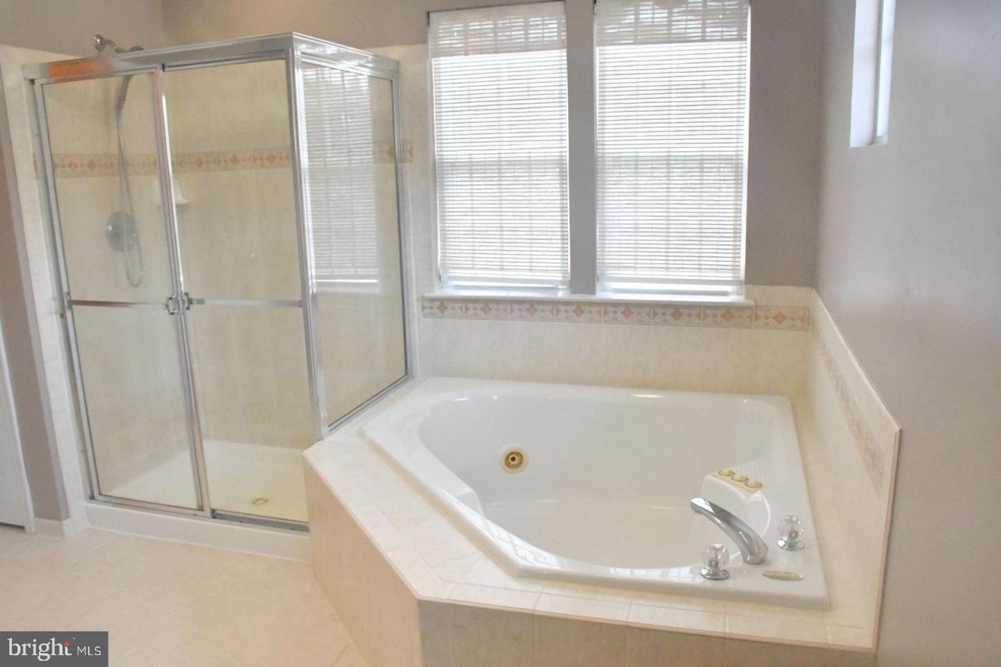 4407 Antrim Ct Property Photo 47