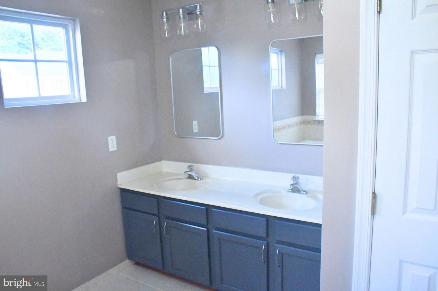 4407 Antrim Ct Property Photo 50