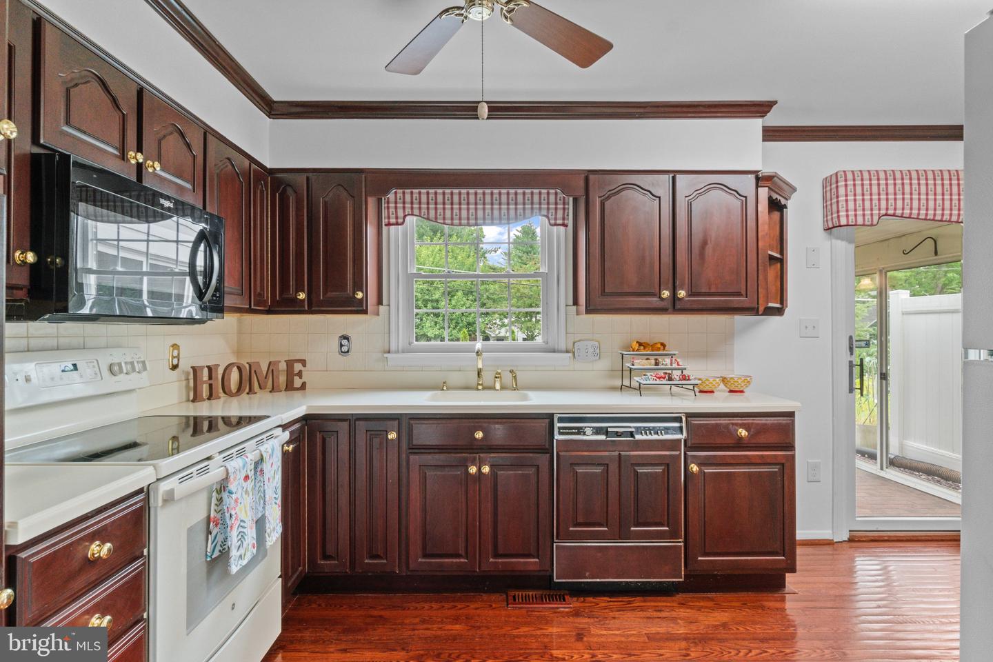 330 Harlan Sq #a-6 Property Photo 13