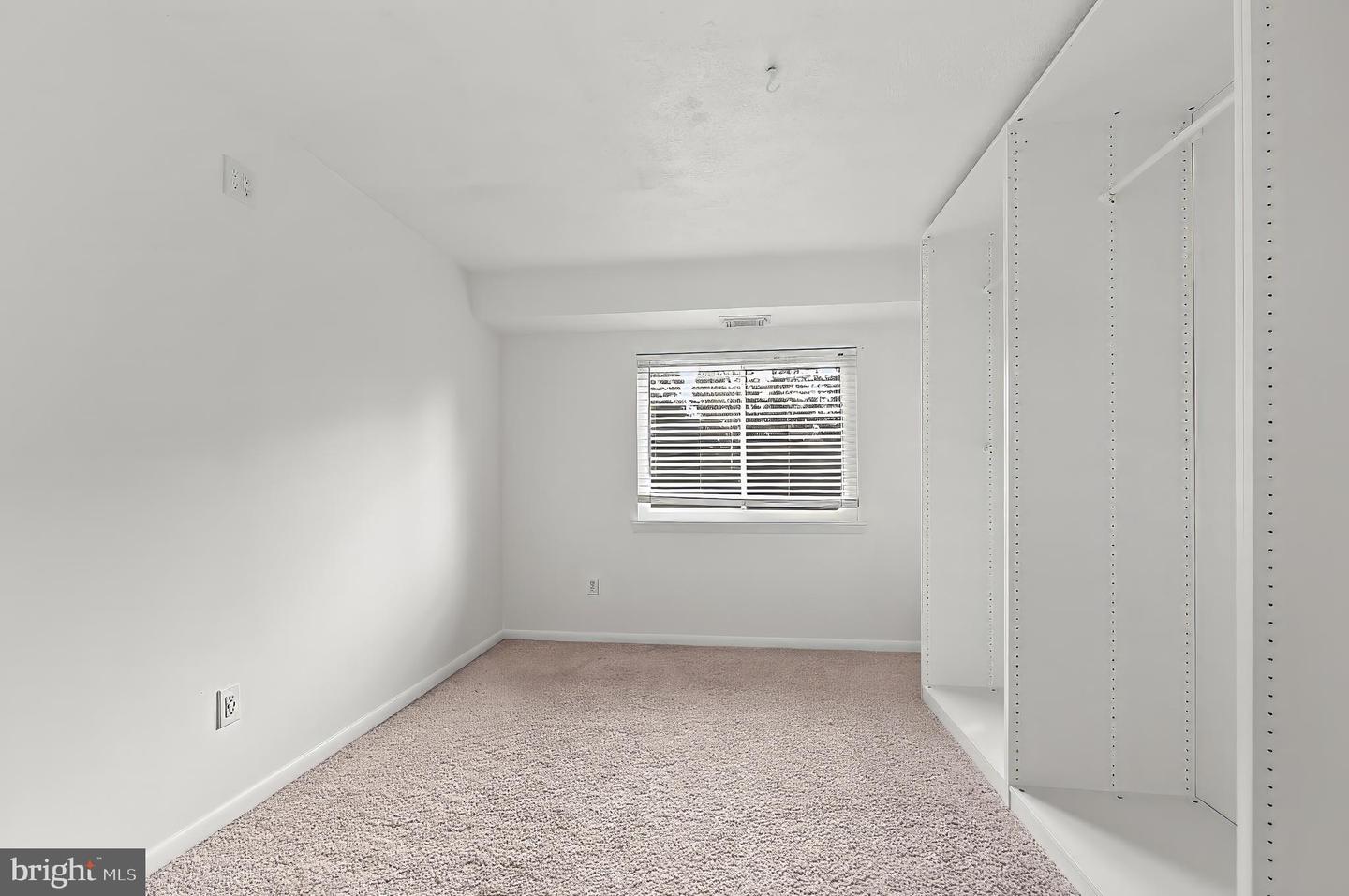 1002 Magnolia Woods Ct #1002-e Property Photo 13