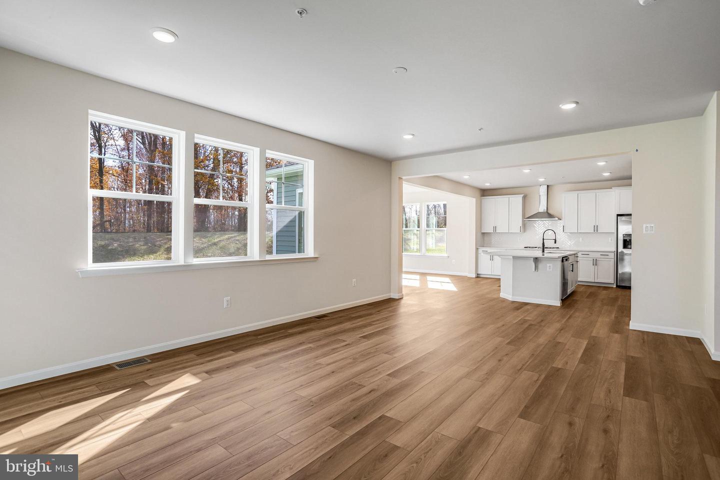 1617 Shady Tree Ct Property Photo 27