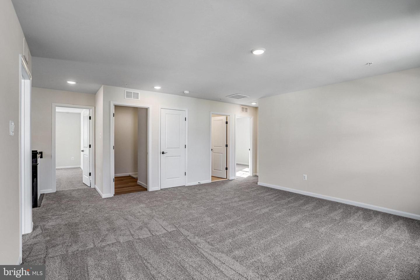1617 Shady Tree Ct Property Photo 39