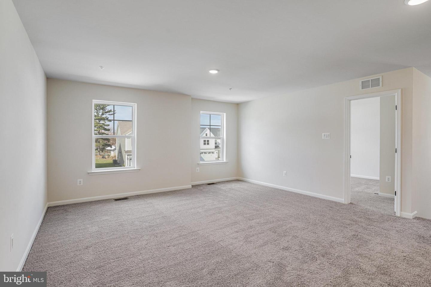 1617 Shady Tree Ct Property Photo 41