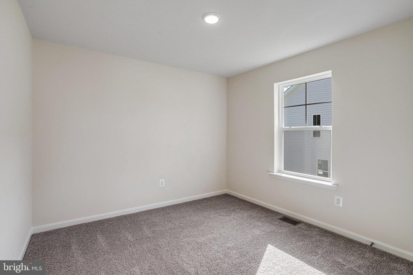 1617 Shady Tree Ct Property Photo 43