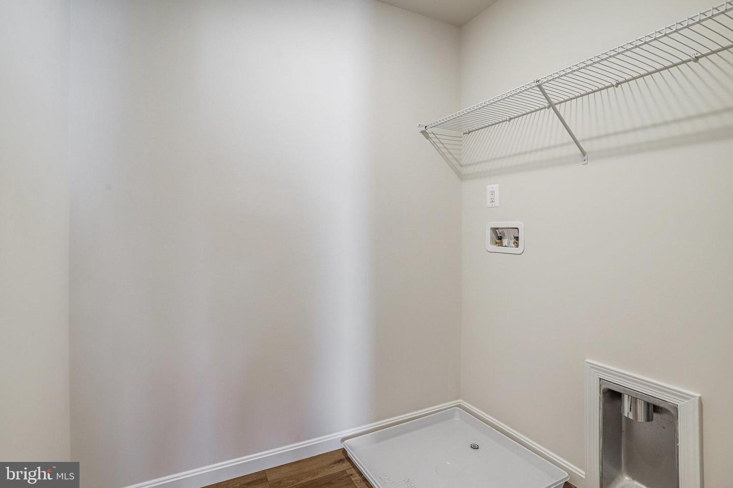 1617 Shady Tree Ct Property Photo 48