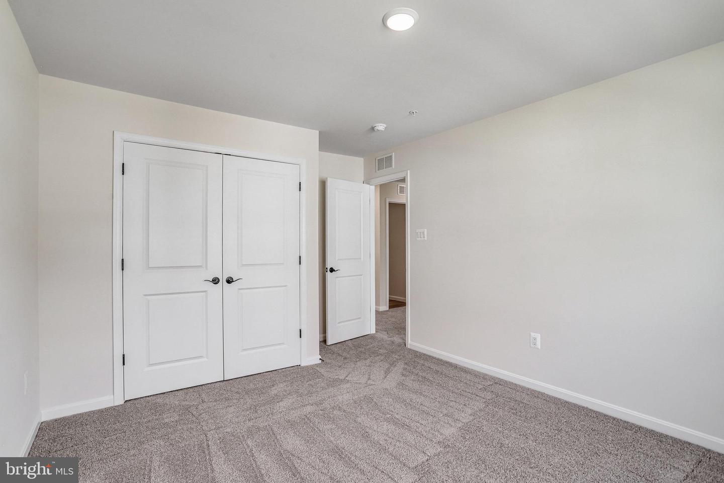 1617 Shady Tree Ct Property Photo 50