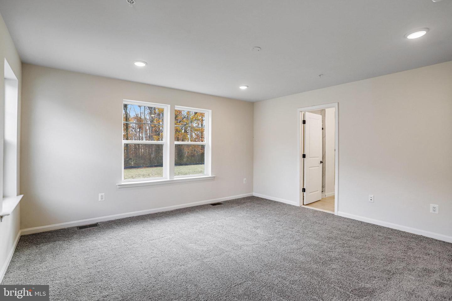 1617 Shady Tree Ct Property Photo 52