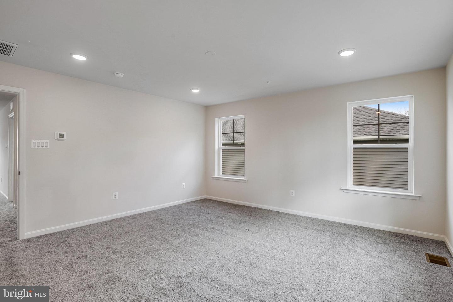 1617 Shady Tree Ct Property Photo 54