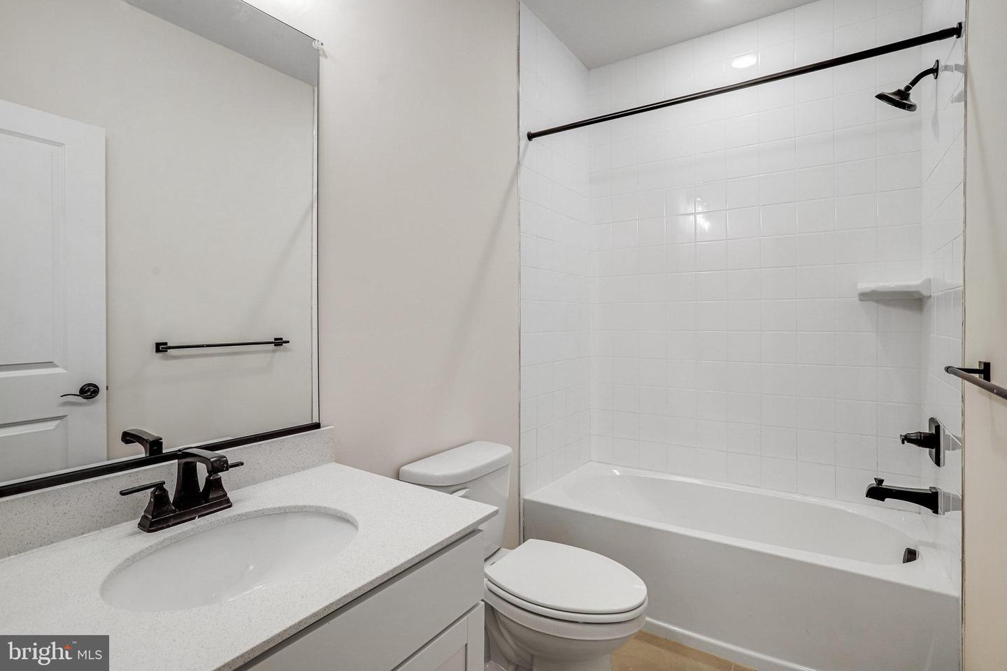 1617 Shady Tree Ct Property Photo 71