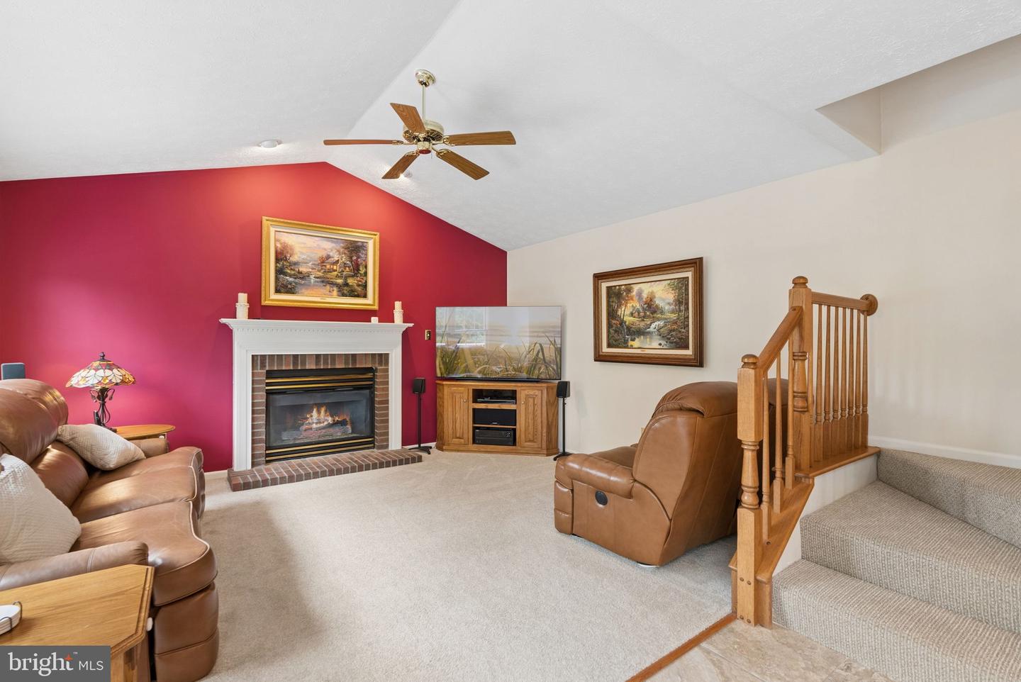 403 Silver Beech Ct Property Photo 23